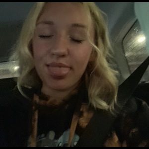 Meet your Posher, Avala